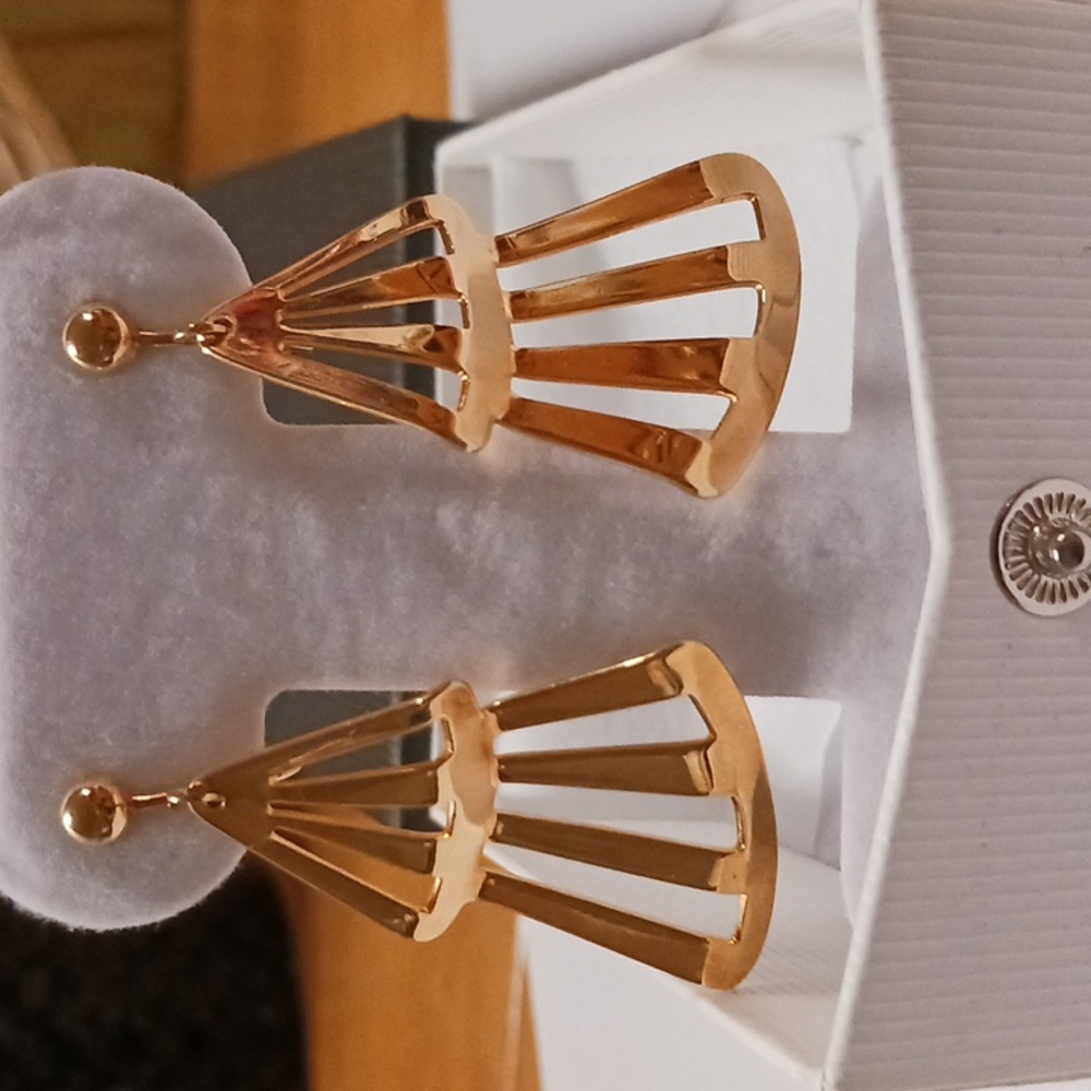 Women's Clip-On Earrings